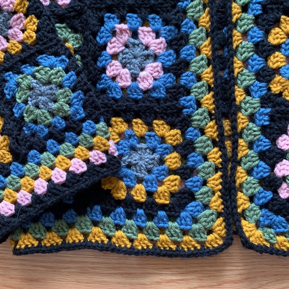 Hand made granny square sweater - Picture 3 of 5